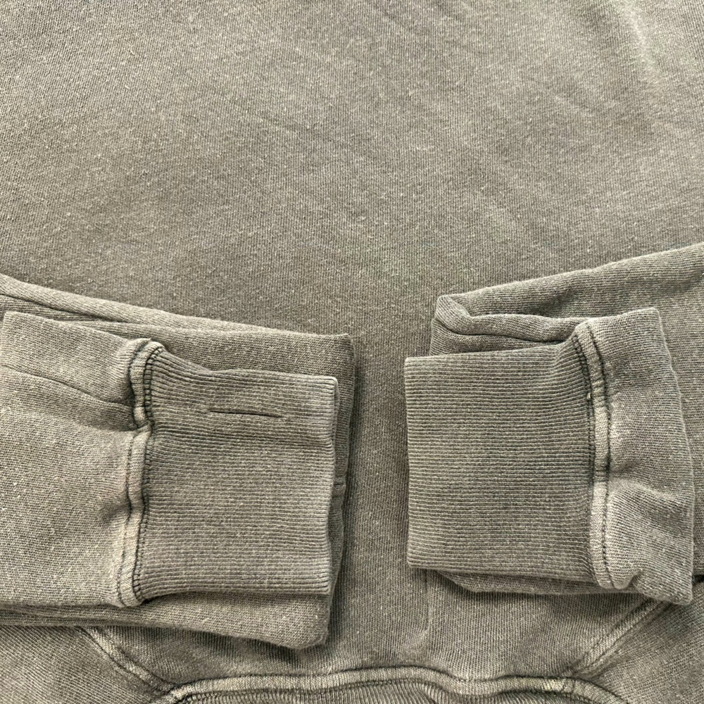 Pam & Gela rhinestone sweatshirt - Picture 9 of 10